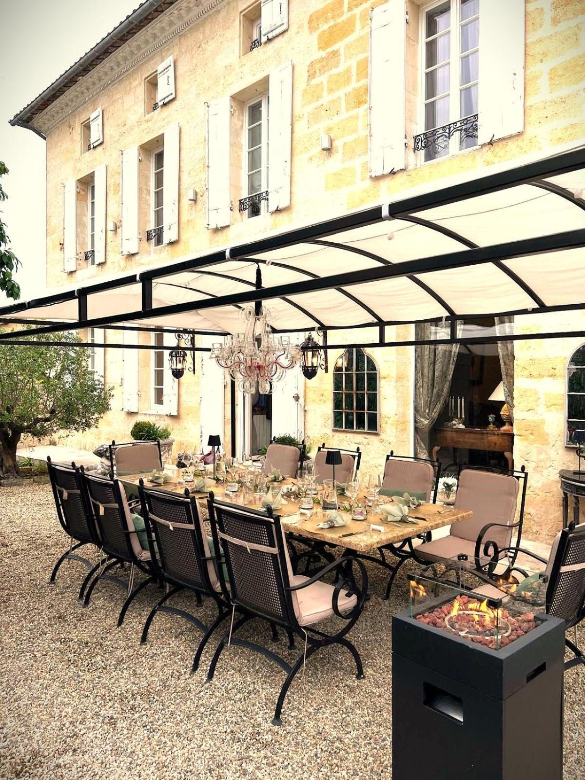 B&B Clos Emilion Et Table D'Hote En Option Vignonet Exteriör bild